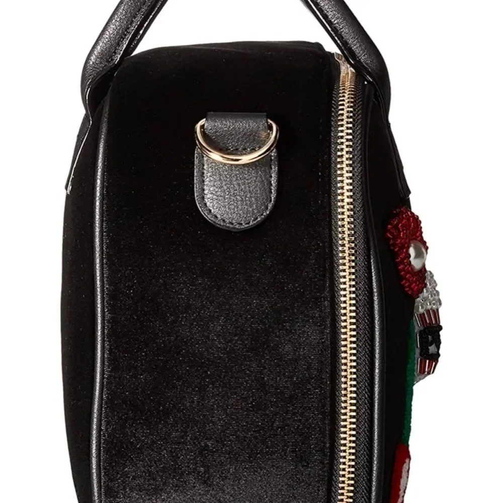 Betsey Johnson nwt this